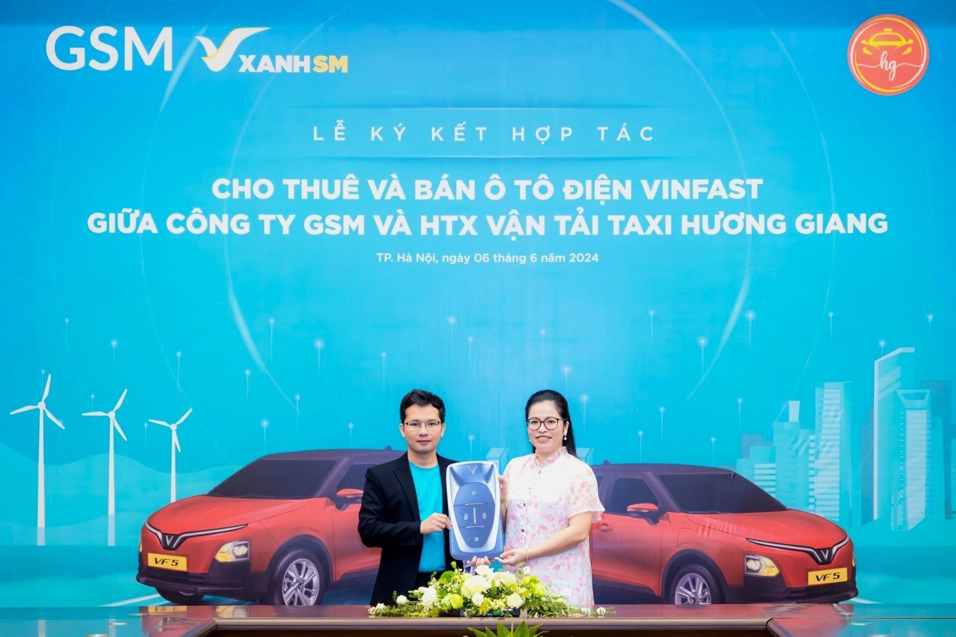 Thêm hai đối tác độc quyền của Xanh SM triển khai taxi điện ở Bắc Giang, Cà Mau