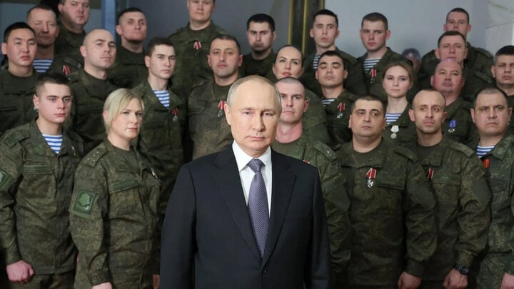 Tổng thống Putin tiết lộ quân số của Nga tham gia xung đột UkraineF8BET