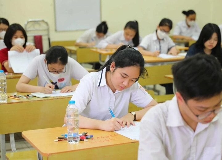 Một trường Hà Nội giảm hơn 16 điểm chuẩn vào lớp 10, có bất thường?-Lô trượt 789BET